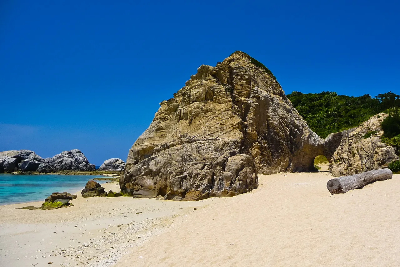 Turquoise water and white sand in the Kerama Islands, Okinawa