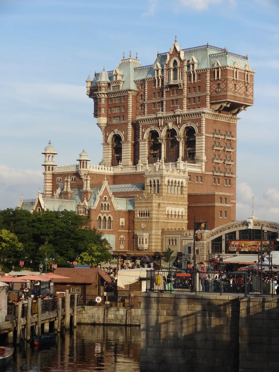 Tower of Terror at Tokyo DisneySea Tower of Terror at Tokyo DisneySea