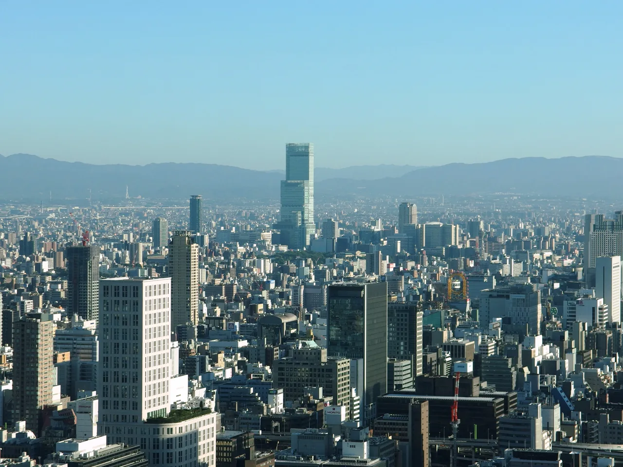 Abeno Harukas towering over the Tennoji/Abeno district Abeno Harukas towering over the Tennoji/Abeno district