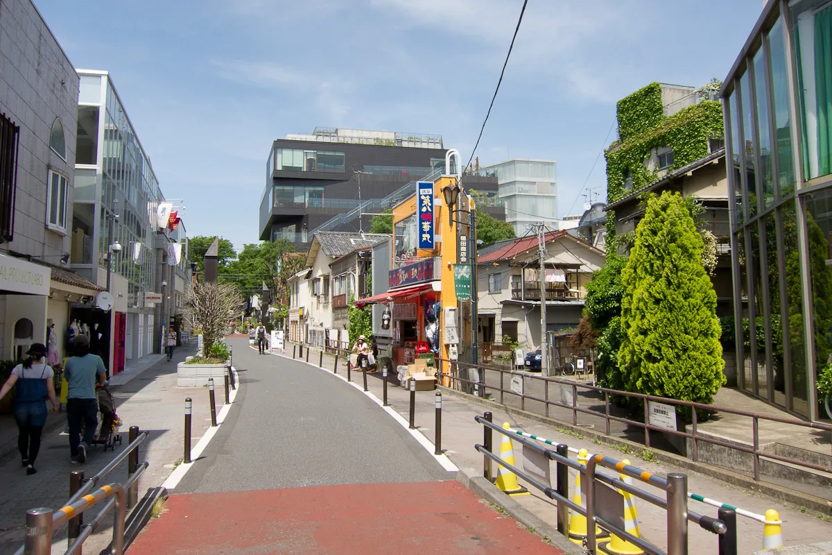 Cat Street, the quieter boutique-lined walk between Shibuya and Harajuku Cat Street, the quieter boutique-lined walk between Shibuya and Harajuku