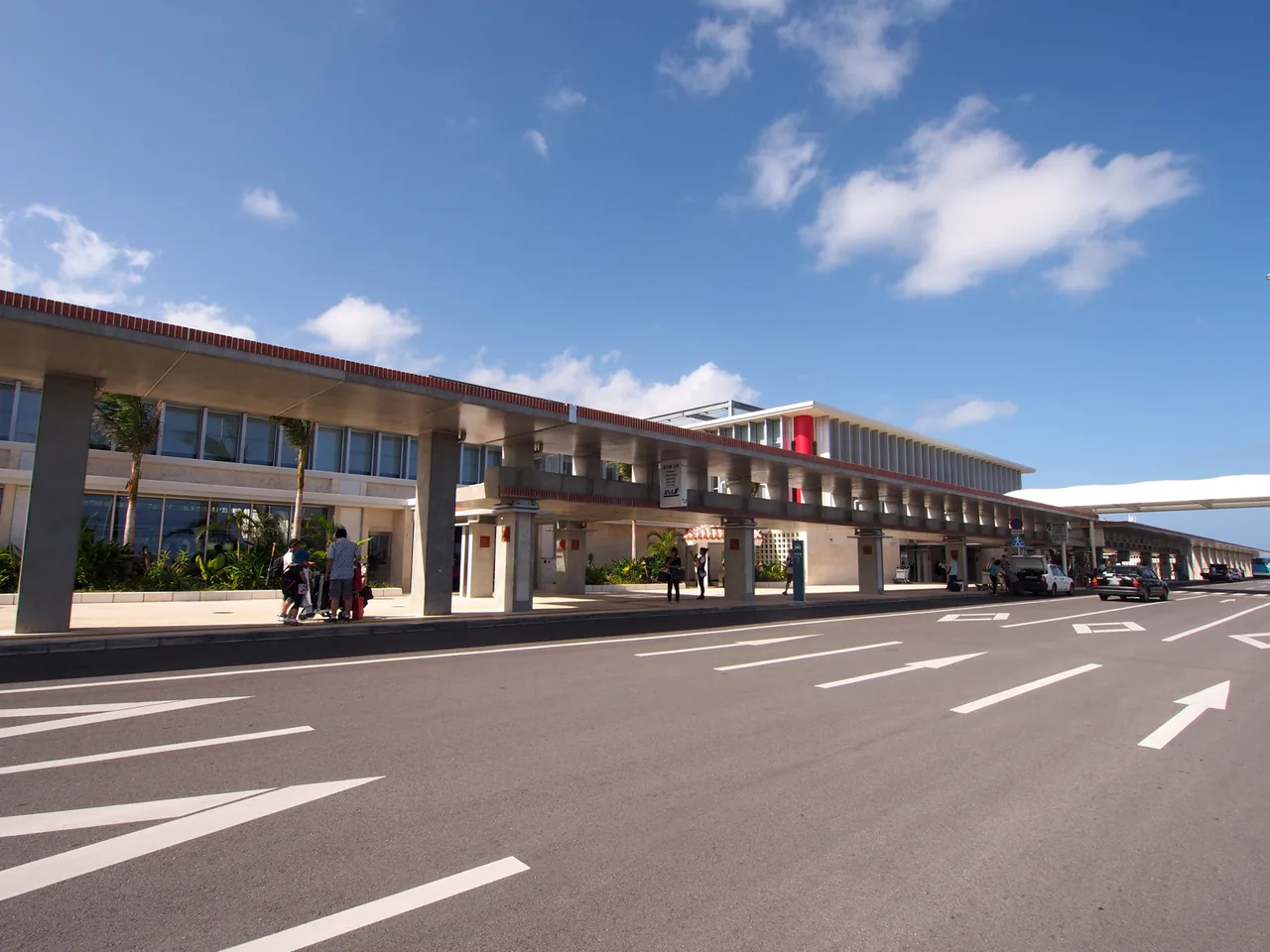 The low terminal building of the airport on Ishigaki seen from the road