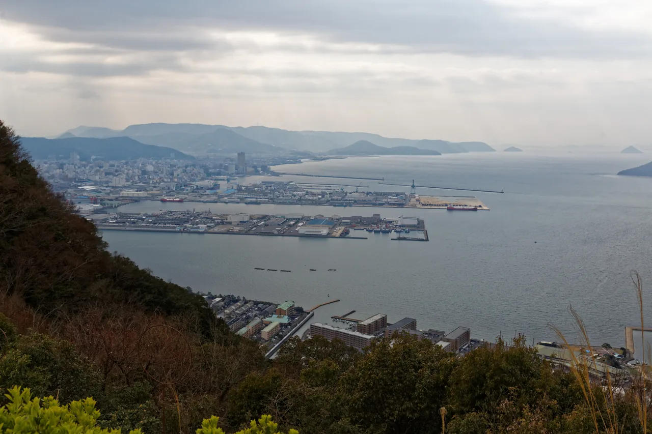 The city and the Inland Sea seen from the top of Yashima The city and the Inland Sea seen from the top of Yashima